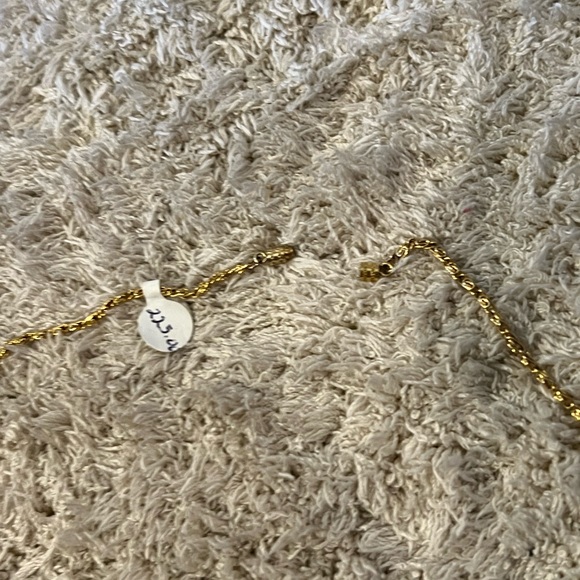 Vintage chanel necklace! Made with a Chanel clip-on earring! - Picture 8 of 11